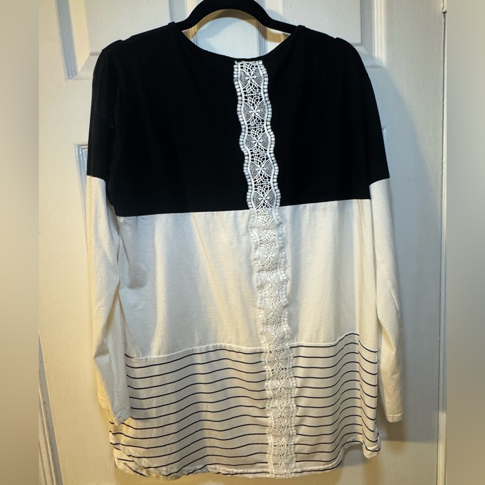 Black and White Womens Long sleeve Shirt
